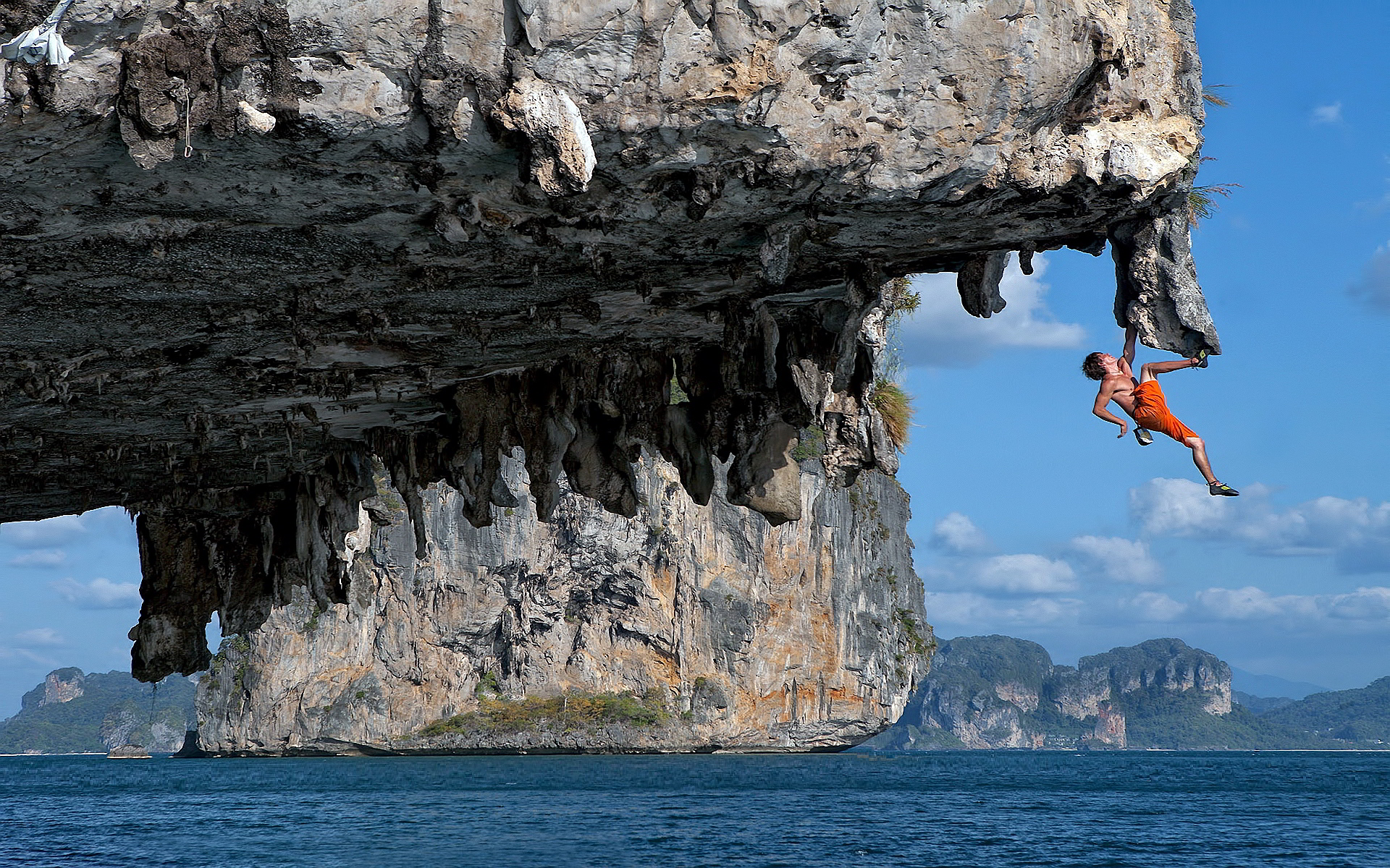 http://www.bestoftop.yolasite.com/resources/Climbing.jpg